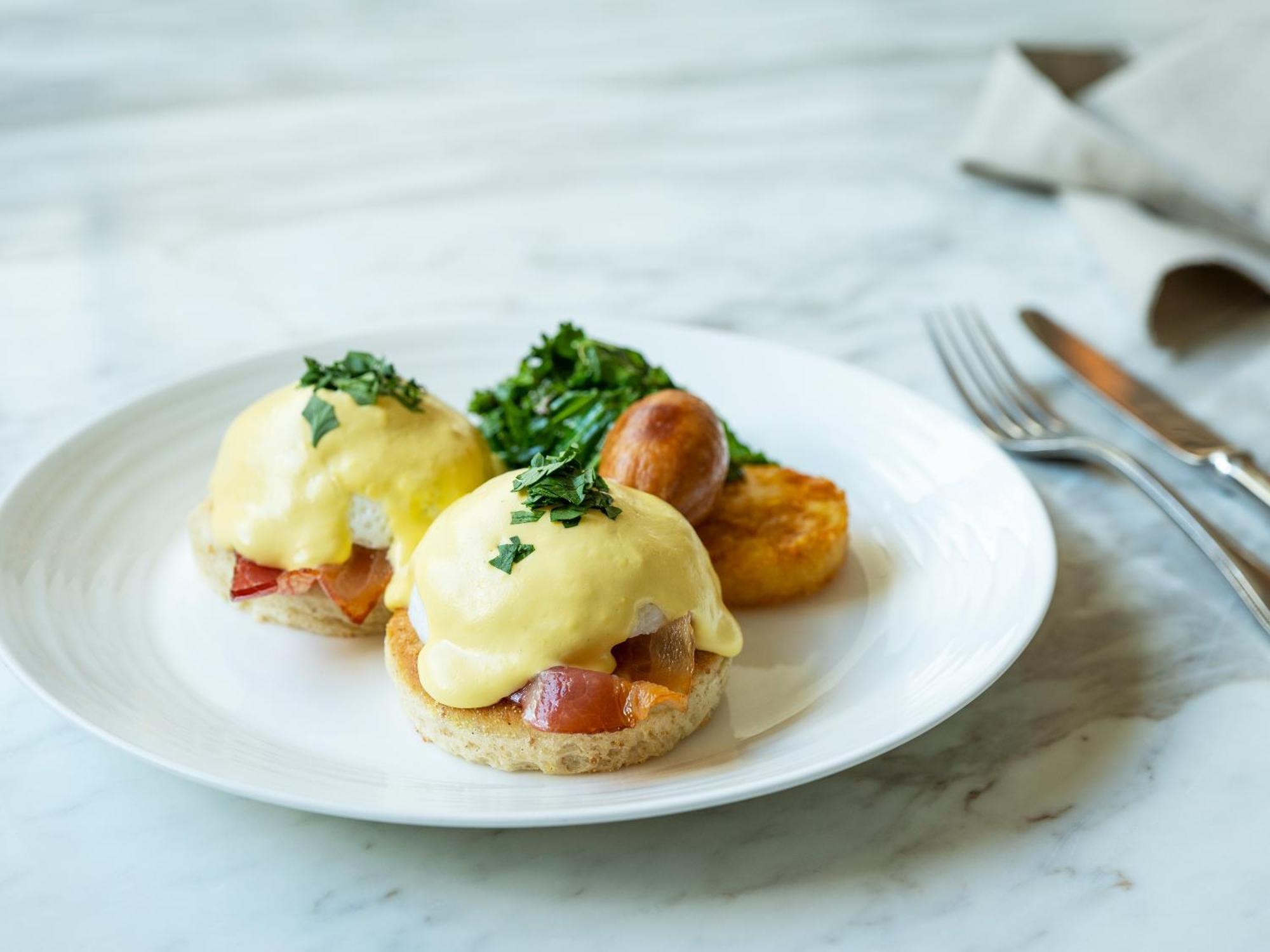 Mitsui Garden Hotel Roppongi Tokyo Premier Kültér fotó Eggs Benedict